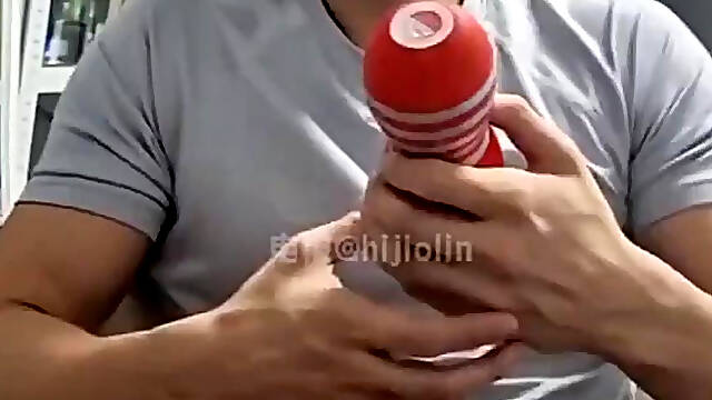 Korean handsome muscle masturbation