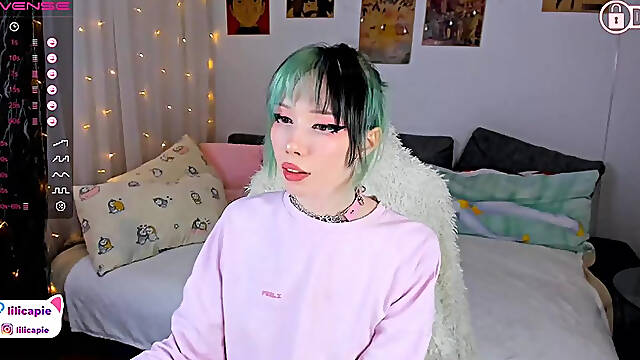 Watch lilicapie 2022-11-16 04h32 - Lilicapie, Cam, Toy Porn