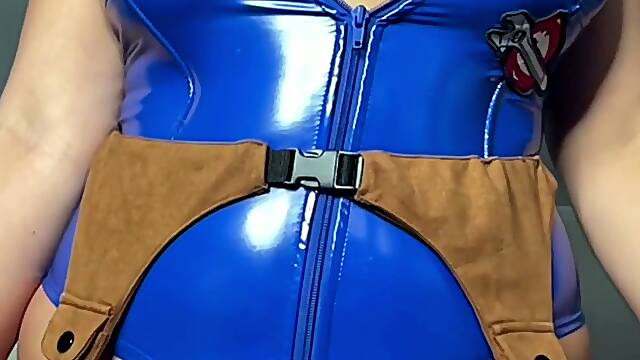 Glamour babe with big boobs masturbates in lingerie