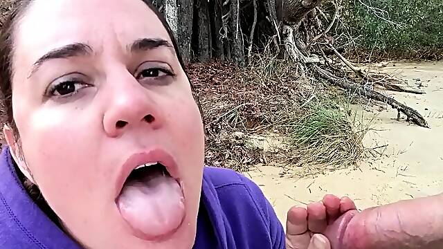 Public Blowjob by a Stunning Brunette MILF Who Swallows