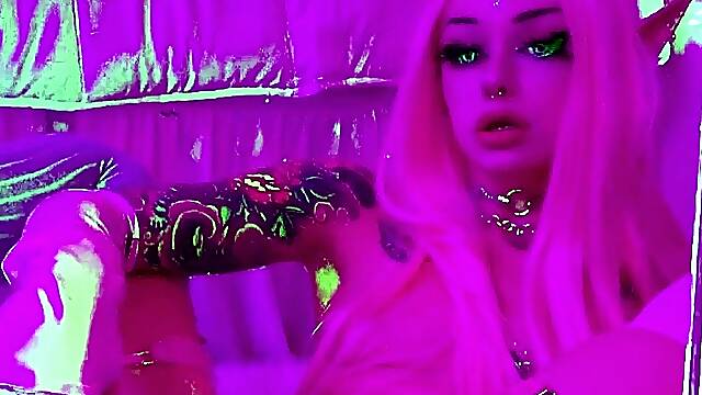 Amateur redhead masturbates then gives a blowjob