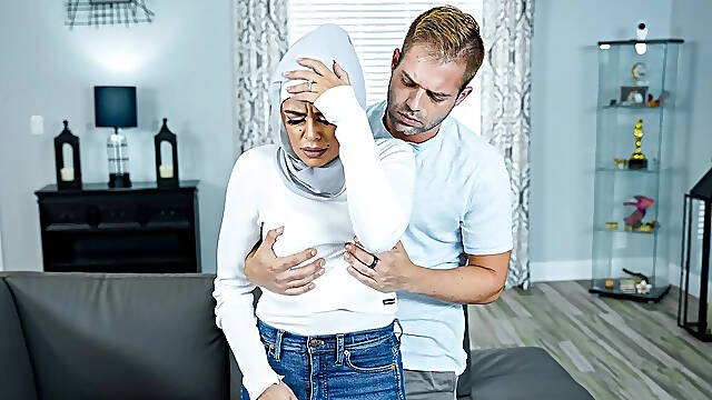 Hijab MILF's Husband is Boring, So She Visits a Relationship Expert to Learn How to Take a Cock
