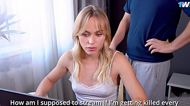 The massage for my stepsister streamer ended with me fucked her pink pussy and she swallowed my cum