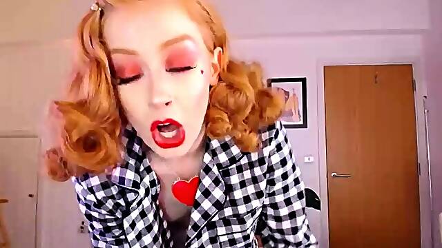 Amateur blondie solo anal masturbation