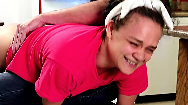 Lovely Amateur teen brunette masturbating outdoor