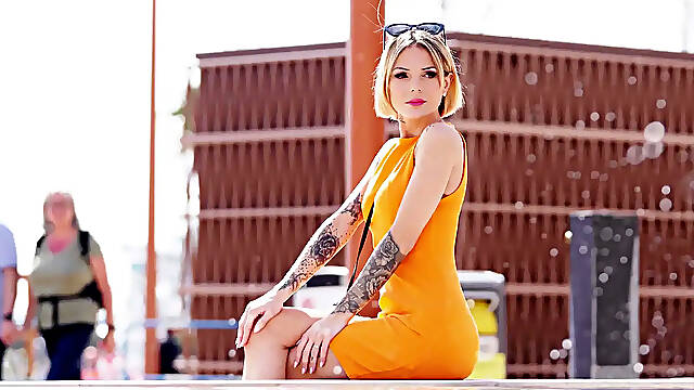 Naomie Ricci, 33 years old, medical secretary in Toulouse! - Jacquie et Michel TV