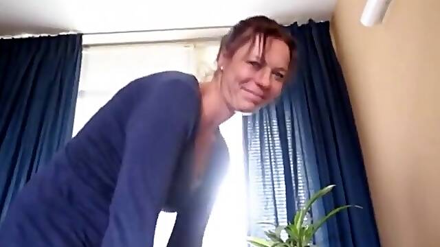 Real sexy stepmom jumping on cock