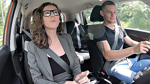 Busty babe in glasses pussypentrated