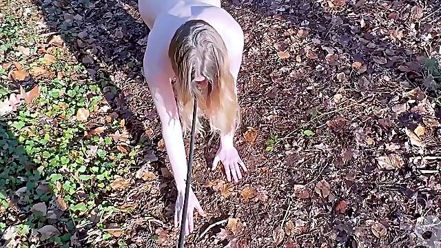 MILF slave on a leash gets pounded doggystyle outdoors