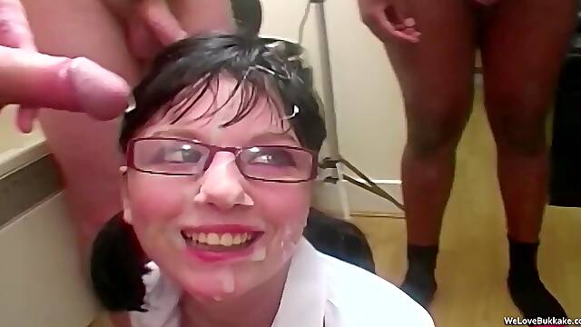 Nerd Teen 18+ Jessica Comes For Her First