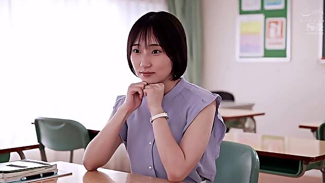 (rm) A Young And Beautiful Student 18+ Teacher!