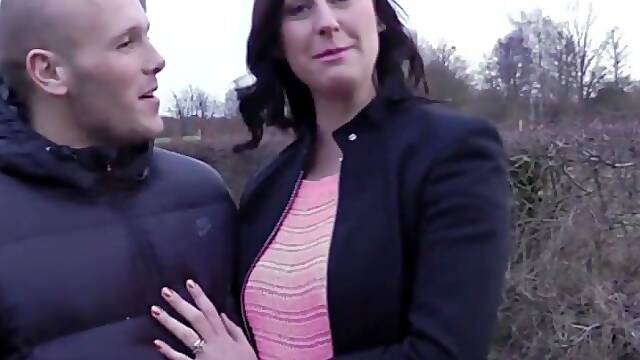 Classy slutty milf loves jizz in her mouth