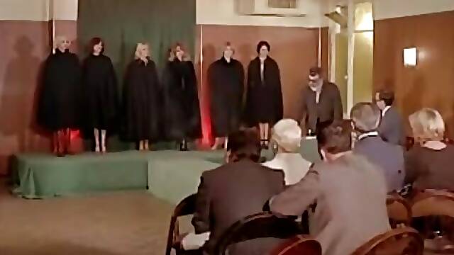 Esclaves sexuelles sur catalogue (French classic movie)