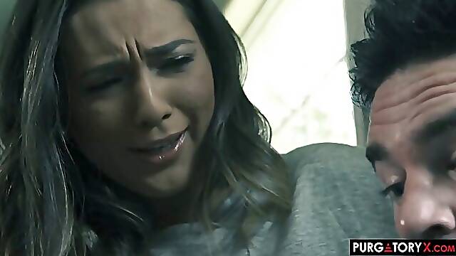 Jaye Summers likes dicks so much that she doesn't even want to suck only one