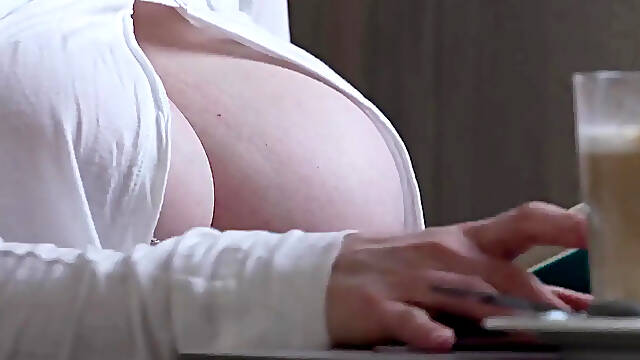 9 Months Pregnant Babe submits in public, saggy boobs bounce