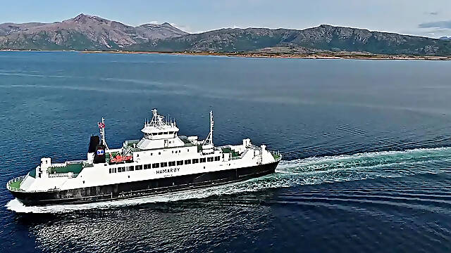 Blonde beauty sunbathing and fucking on the beach