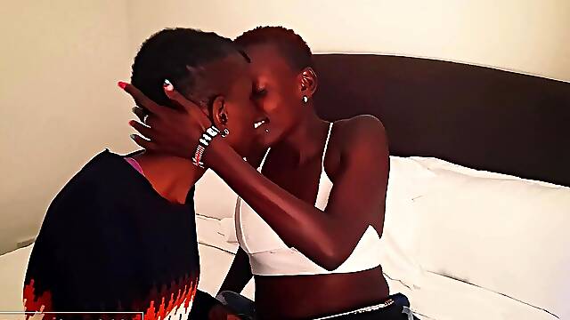 Amateur ebony lesbians explore their lust on cam