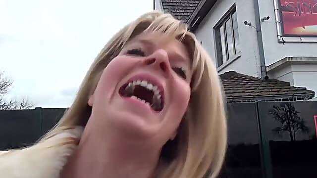 Tinas Eerste Sexfilm - Vurigvlaanderen-meiden