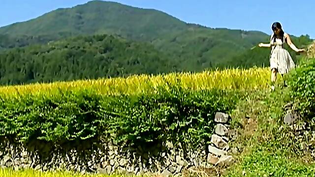 B2H2601- A Niece Who Seduces An Uncle Who Works In A Countryside Rice Field With No Panties And Fucks Ao