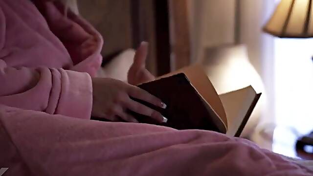 Im Only Help Stepson (720)