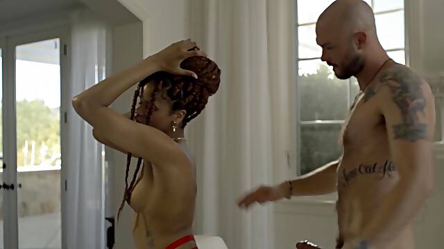 Ebony t-girl Cloudy Vi worshipping huge pecker that pounds her