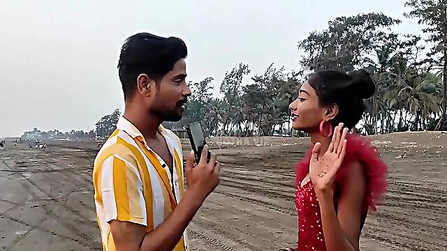 Dive into raw Indian passion with a bloggers outdoor intimate thrill