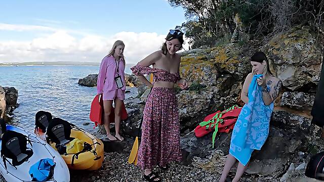 Sultry sirens Kristina & Melonie get steamy on the sandy shore