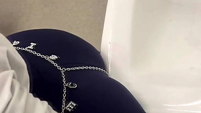 It’s Time To PLAY And I AIN’T GOT NO PANTS ON