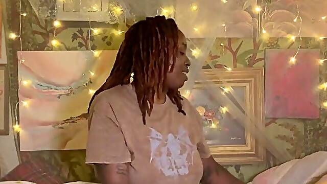 Curvy Black and Latin chick have a surprising and ardent makeout session! Part 1!