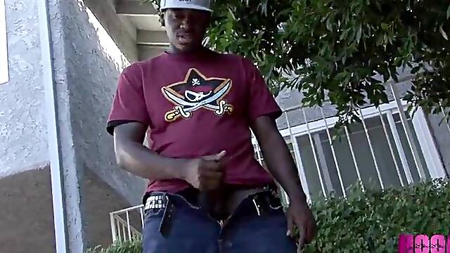 Large titty Mexican gets BBC tamale up the booty