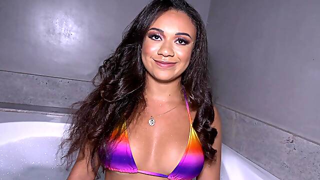 Latina bombshell Nicole in HD: Pierced anal queen teases with bikini-clad curves