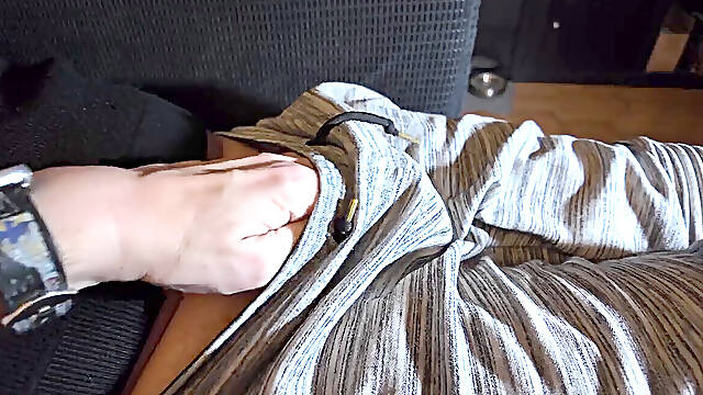 A acquaintance has utter nuts, he needs to be helped - Part 1