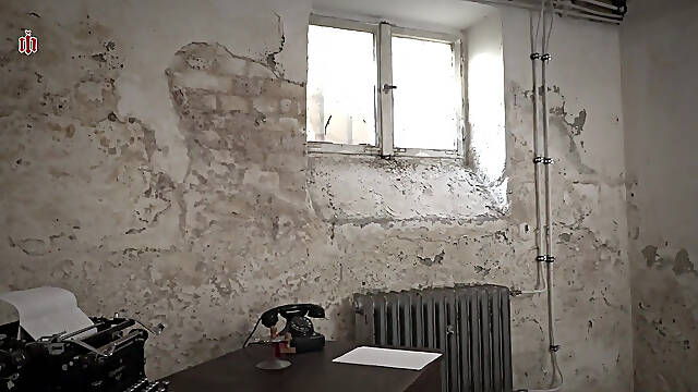 The Dissident - Catfight in a Cold Prison Cell