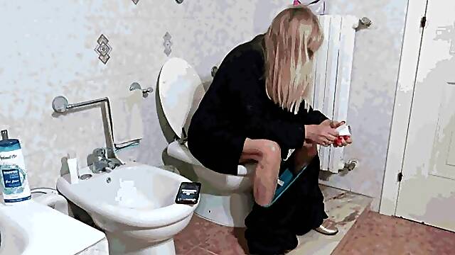 Morning toilet 5 WMV