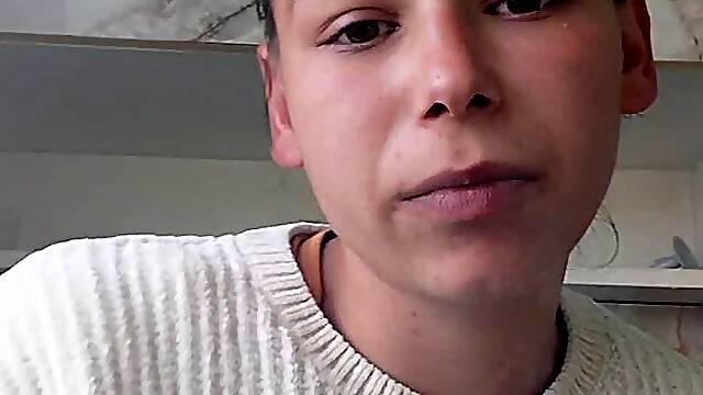 Natural Beauty Smoking – Nose Smoke Only