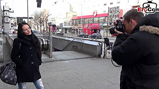 German Fitness Model Pick up on Street for cheating