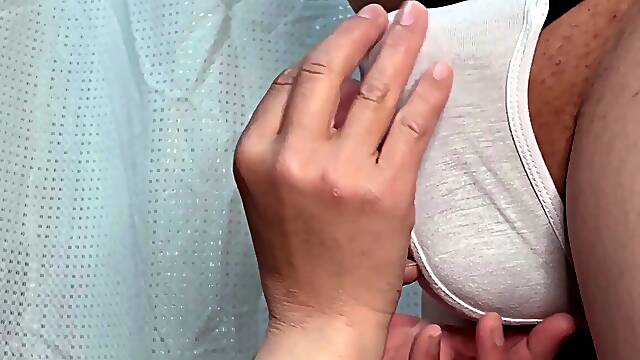 Amateur blowjob from a Chinese babe ends in bukkake facial