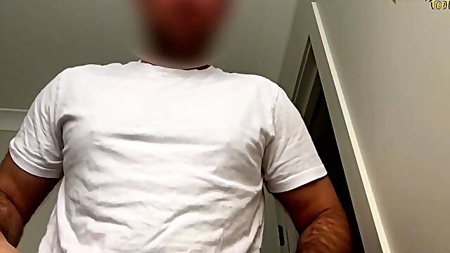 Try Not to Piss on the Toilet Seat - Piss on a Tiny Man Instead - Manlyfoot - Golden Shower