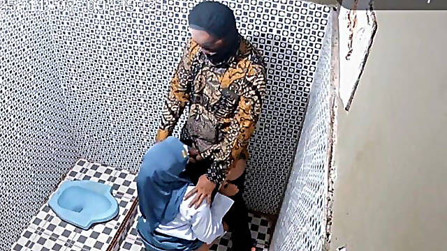 Teachers and Students in Public Restrooms