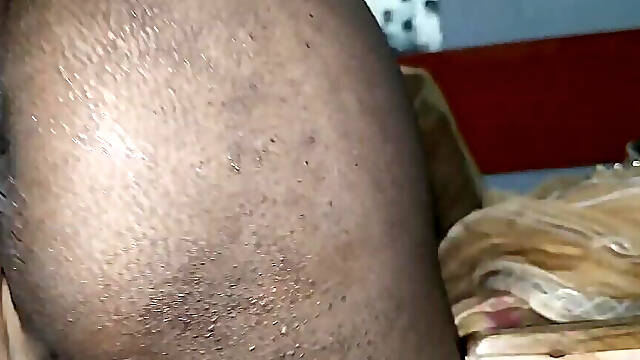 Today I Seduced My Siser-in-law and Inserted Both My Hands in Her Pussy