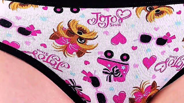 78- I'll Tease You with My Ass in Jeans and Even Take Them off! Do You Like My Ass?*4k 60fps