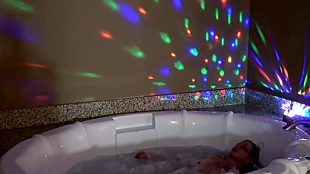 Hot Granny in the Hot Tub Time Machine