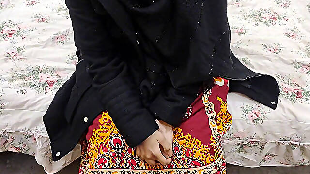 Find a Random Girl in Park