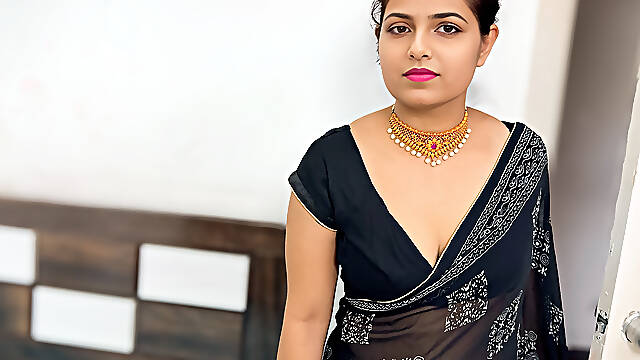 When Komal's Cupboard Was Not Opening, the Neighbor Came to Help