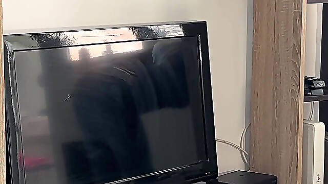 Jeans Farts & Butt Crack Cleaning & Gassing up My House 4K