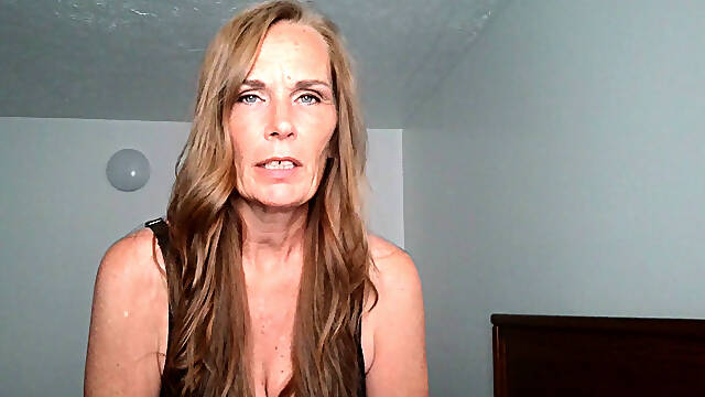 JOI Sexy Natural MILF