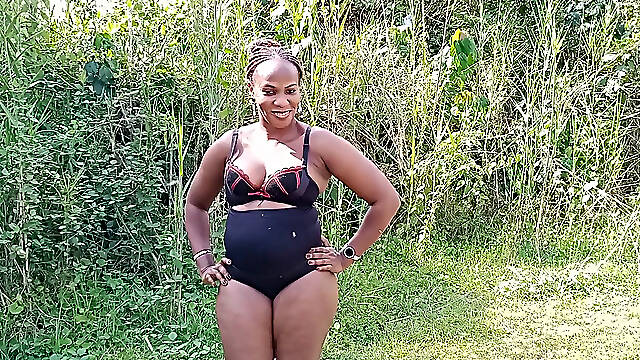 Outdoor Shoot Behind the Scenes